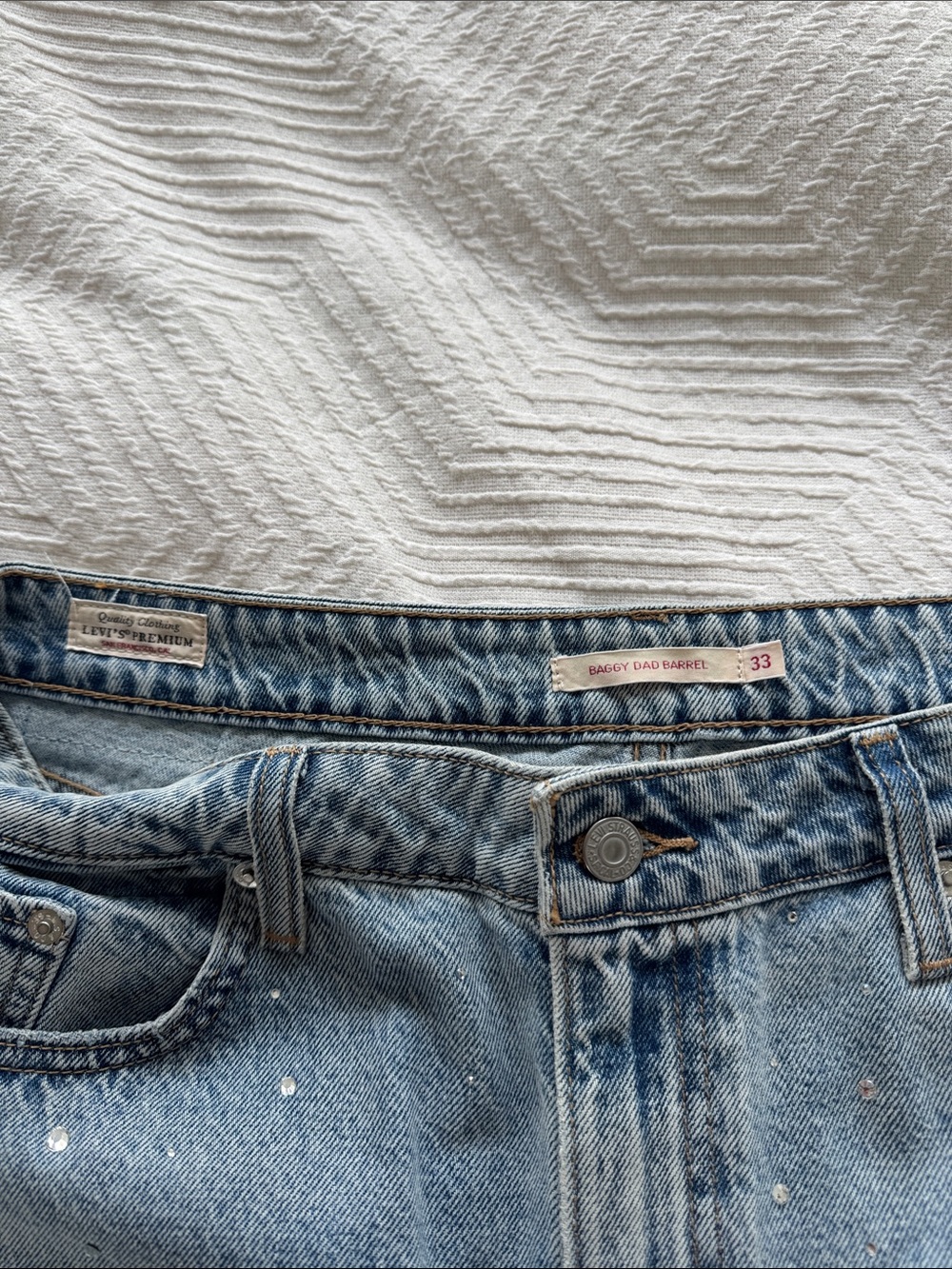 Levi’s BAGGY DAD BARREL WOMEN'S JEANS - Picture 2 of 5